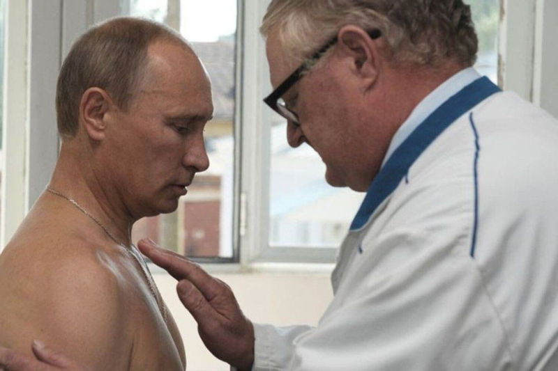 Él siente que se acerca el final: Putin trajo una multitud de médicos con él al foro en Vladivostok 