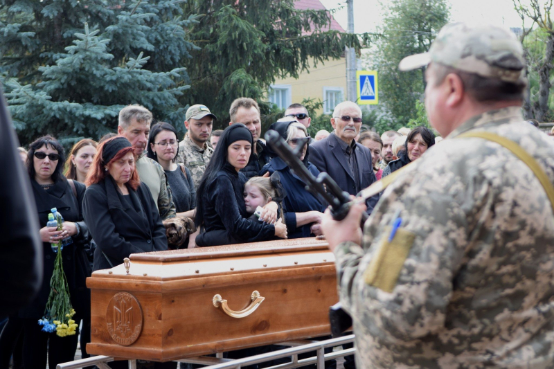 Chortkiv se despidió del hijo del famoso disidente Vasily Marmus, que murió en Kharkiv región