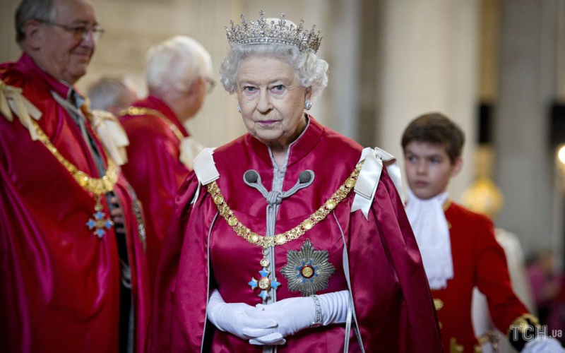 "Nuestros corazones están rotos": Medios occidentales sobre la muerte de la reina Isabel II