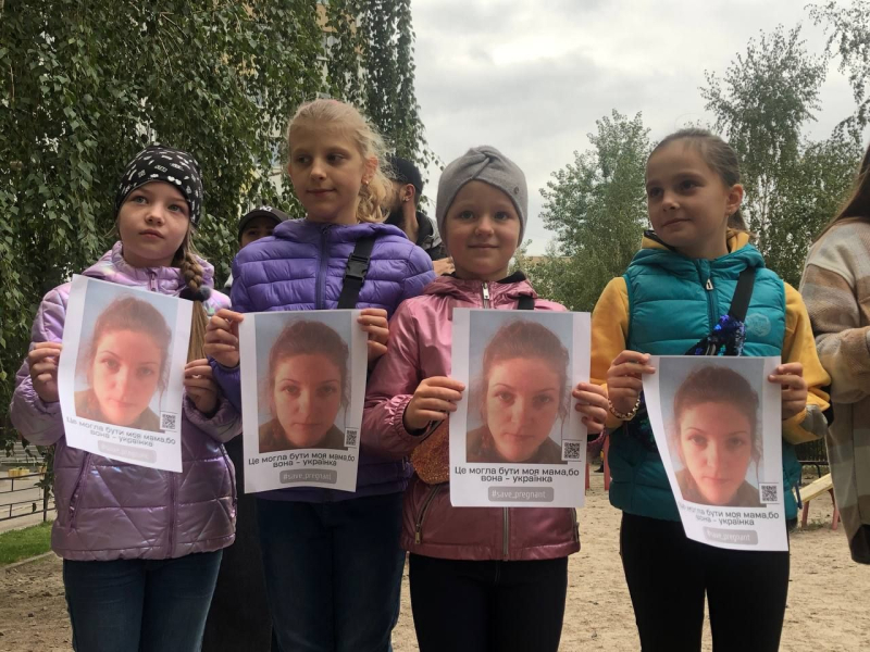 Podría ser mi madre: se llevó a cabo una acción en Kyiv en apoyo de las mujeres ucranianas capturadas