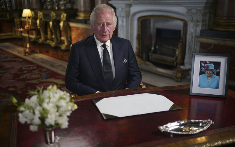 El rey Carlos III nombra al próximo heredero al trono
