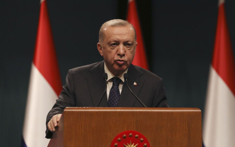 Erdogan : la devolución de los territorios ocupados por Rusia a Ucrania facilitará el proceso de negociación