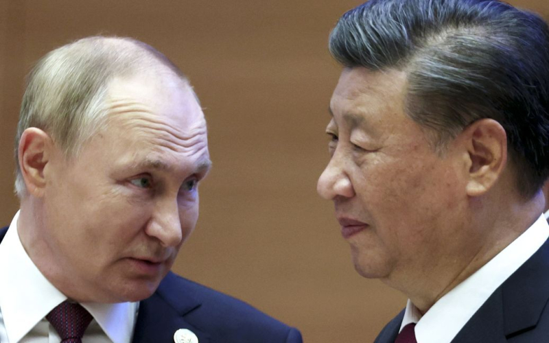 Putin pidió asilo político a China por tercera vez – Arestovich