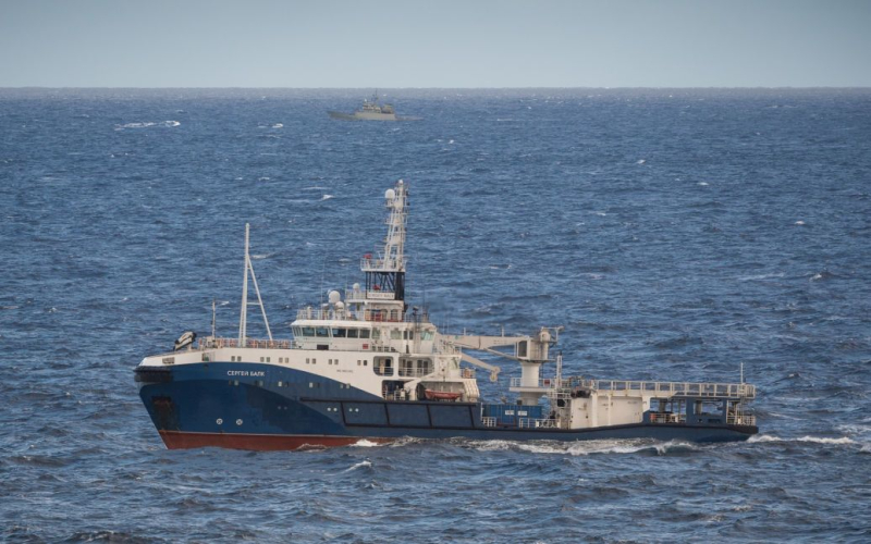 Submarino ruso avistado frente a las costas de Francia: foto