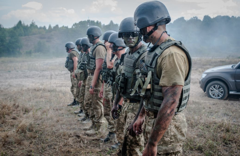 Solo quedan misiles, Zhdanov confía en que Ucrania recibirá todas las armas necesarias