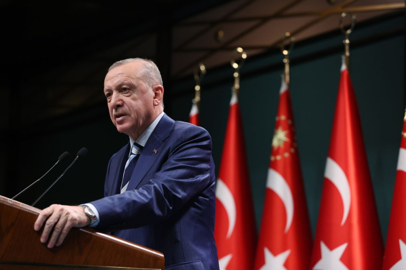 Turquía vuelve a frenar la entrada de Suecia y Finlandia en la OTAN: Erdogan tiene demandas