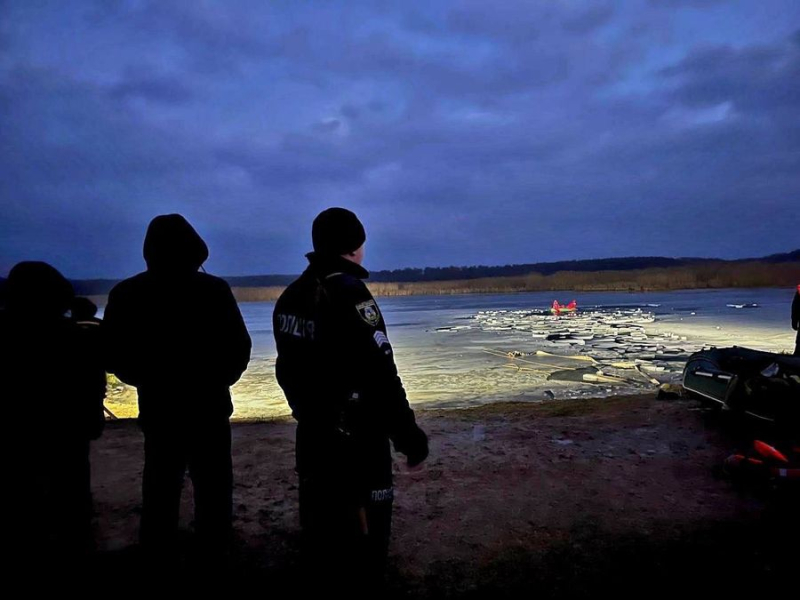 Dos niñas murieron: niños cayeron a través del hielo en la región de Kyiv