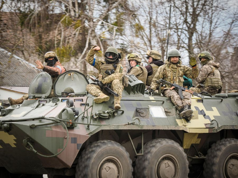 Las Fuerzas Armadas de Ucrania avanzaron hacia Kremennaya: un experto militar llamó el peligro para los rusos