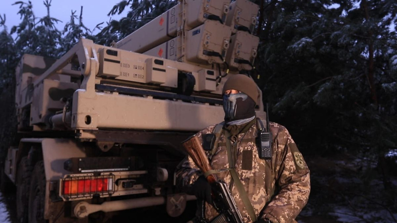 Durante el bautismo de fuego, derribé el 100% de los objetivos: el Ministerio de Defensa mostró la primera foto de IRIS-T en Ucrania