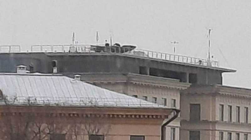 Pantsir-S1 también apareció en el edificio del Ministerio del Interior en Moscú: lo que asustó los invasores tanto