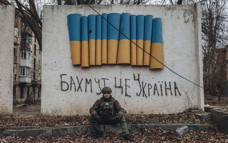 Las Fuerzas Armadas de Ucrania han predicho cuán real es la amenaza de que los rusos atacarán Bakhmut desde dos bandos