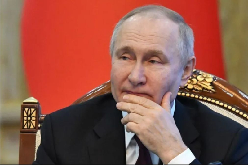 Cada vez más liberación de dobles: Putin sufre efectos secundarios del tratamiento