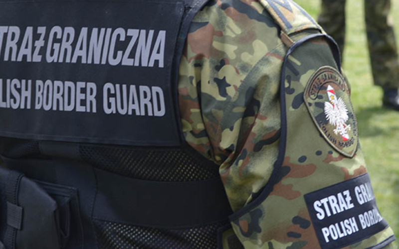 En Polonia, cerca de la frontera con Bielorrusia, los militares encontraron los cuerpos de dos personas