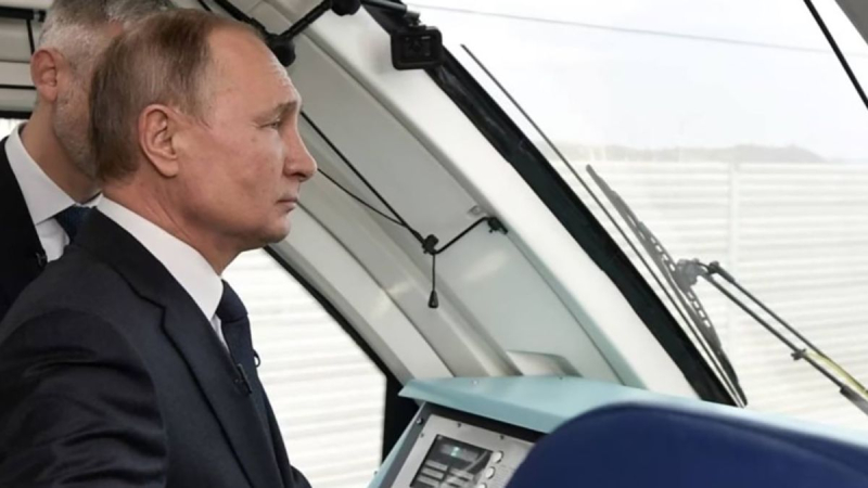 La paranoia se intensifica: Putin cambió a un tren blindado en lugar de los medios habituales