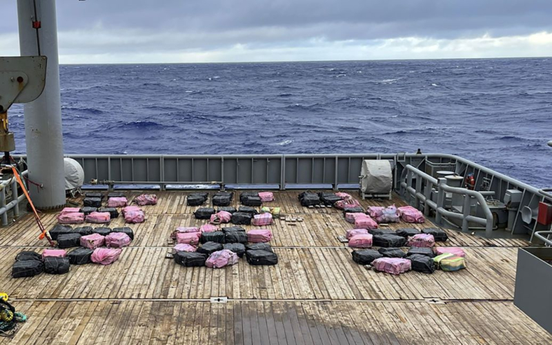 En el Pacífico Ocean encontró tres toneladas de cocaína (foto)
