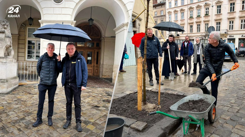 Snyder se reunió con Sadovyi: el famoso historiador plantó un árbol en el centro de Lviv