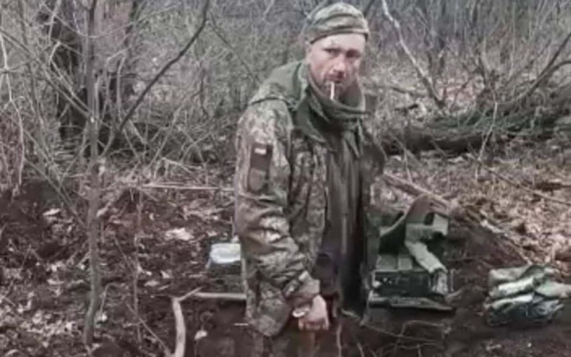 El tiroteo de un soldado ucraniano: se notó un detalle espeluznante en línea