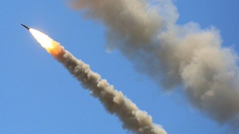 Hay realmente pocos misiles, – Zhdanov sobre cómo lidiar con las nuevas tácticas de Rusia bombardeo