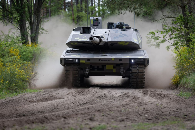 Alemania podría vender su tanque Panther más moderno a Ucrania, medios