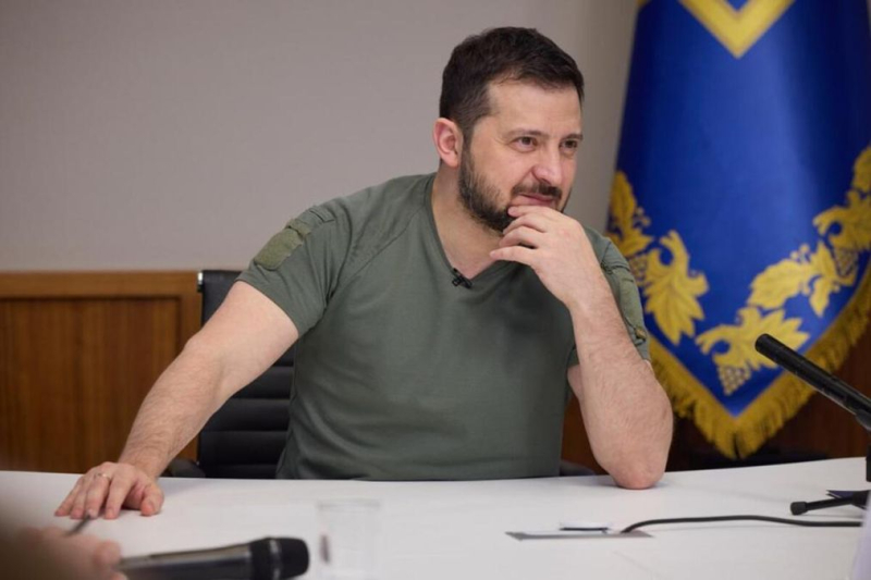 Primer aniversario de batallas victoriosas y conversaciones con Kisida: Zelensky se volvió hacia los ucranianos