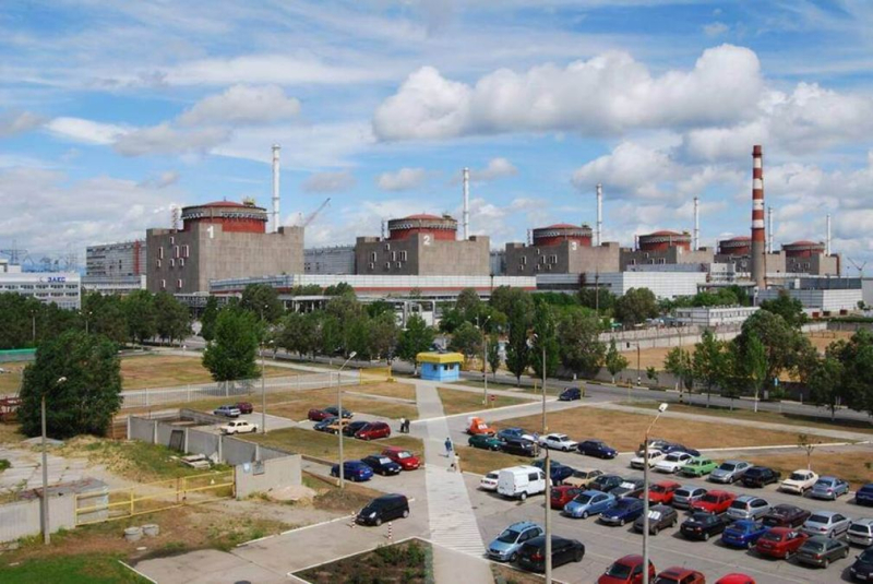 Zhdanov nombró 2 formas de disparar la central nuclear de Zaporozhye