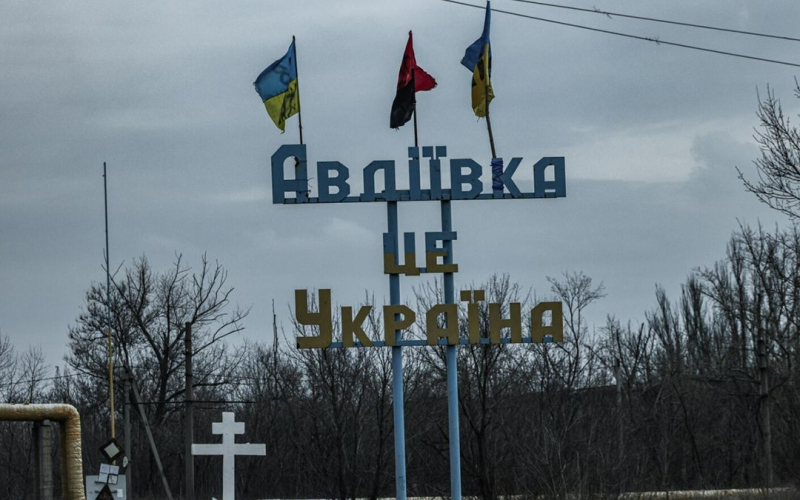 Hace mucho calor en Avdiivka, los ocupantes están golpeando con todo lo que tienen, – alcalde de la ciudad