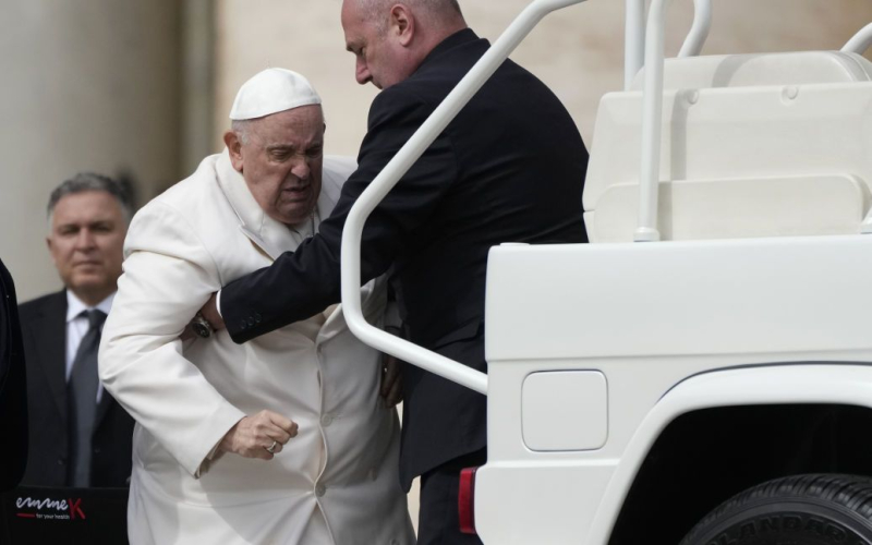 Papa Francisco fue hospitalizado: qué pasó 