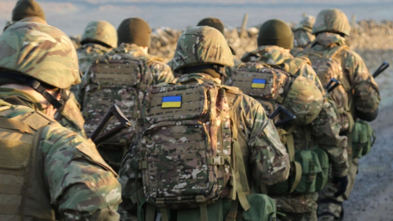 Es necesario no solo liberar los territorios, – el teniente general nombró la importante tarea de la contraofensiva de las Fuerzas Armadas de Ucrania