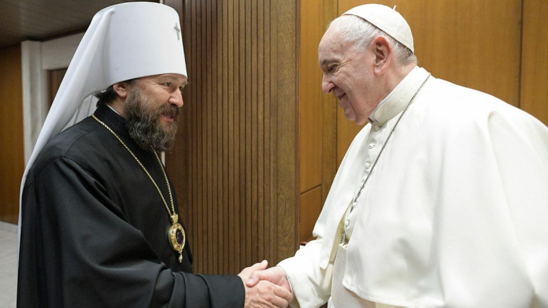 Actúa en interés de Putin, – el experto político reaccionó emocionado a la posición del Papa