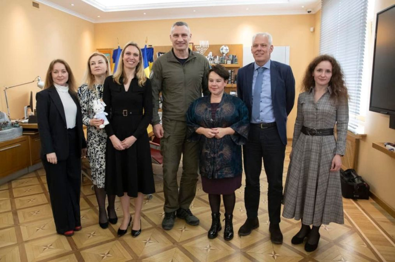 Klitschko discutió con las delegaciones de Dinamarca y los Países Bajos la asistencia a las comunidades ucranianas en la reconstrucción