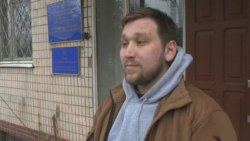 Golpear a un militar en el templo de la UOC-MP en Khmelnitsky: escribió Artur Ananiev una declaración a la policía