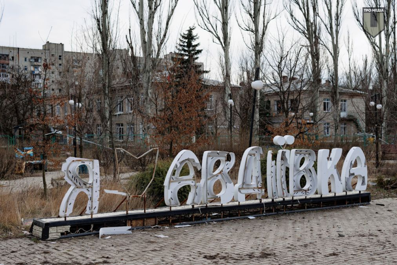 Están tratando de bloquear Avdiivka para tomar Marinka: cuán exitosas son las tácticas del enemigo