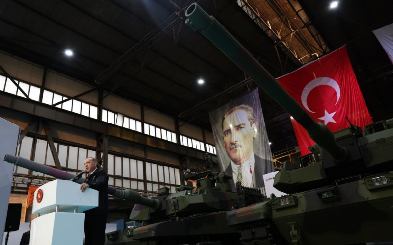 Erdogan presentó un nuevo tanque turco y anunció la producción en masa (foto)