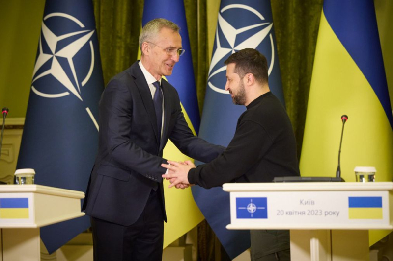 Es hora de dejar de poner excusas, Kuleba recurrió a la OTAN para la adhesión de Ucrania