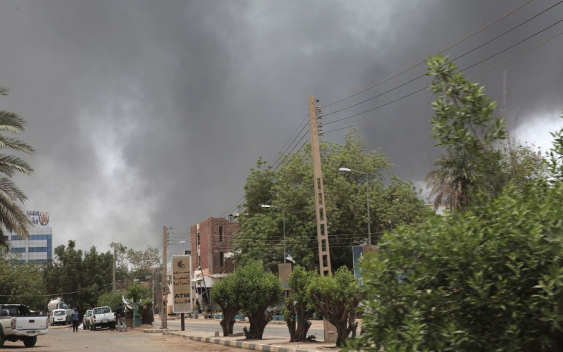 Diplomáticos estadounidenses evacuados de Sudán