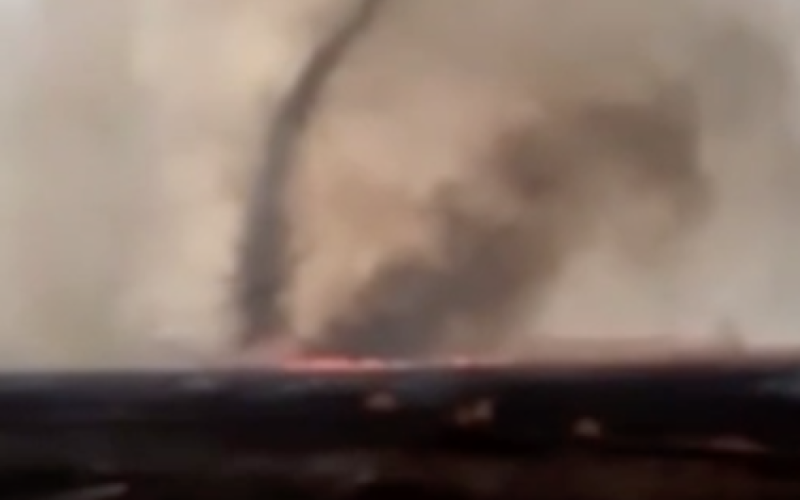 Un feroz tornado arrasó Rusia &ndash ;video