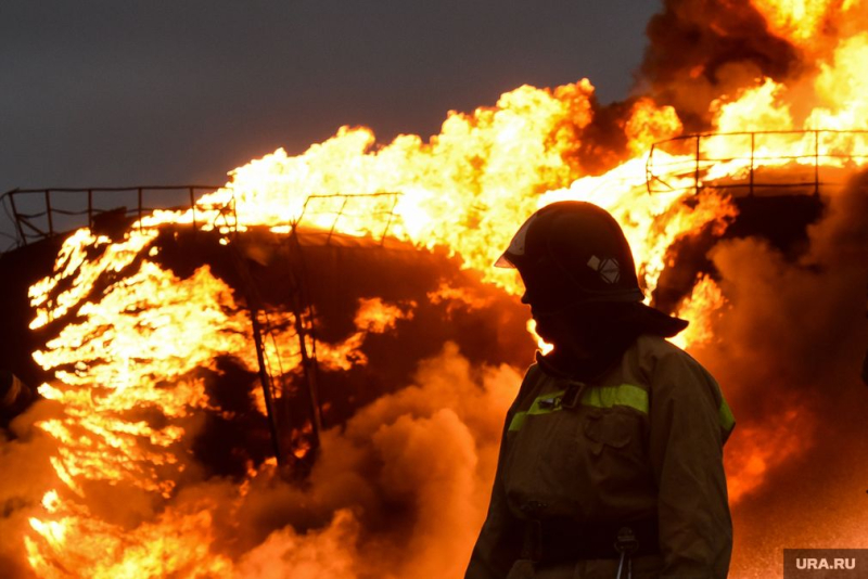 Seguiremos desmilitarizando Crimea, – GUR sobre las explosiones en el depósito de petróleo