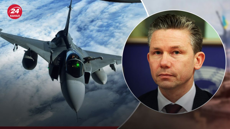 Pilotos ucranianos podrán probar aviones de combate Gripen, Ministro de Defensa sueco