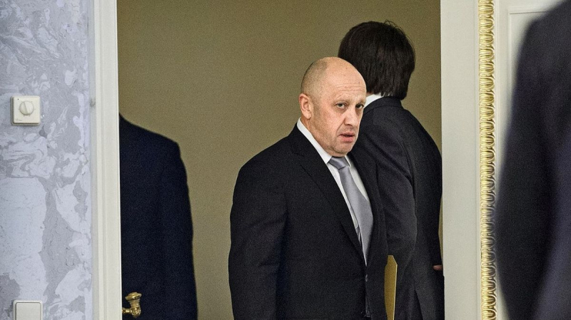 "Cocina y recluta prisioneros": por qué Prigozhin puede regañar abiertamente a los líderes de Rusia