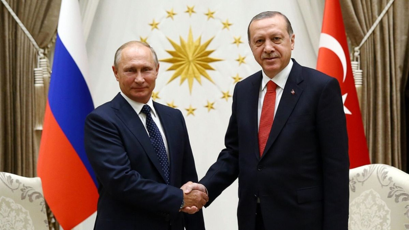El economista explicó por qué Erdogan no estuvo de acuerdo con las condiciones de Putin con respecto al acuerdo de granos