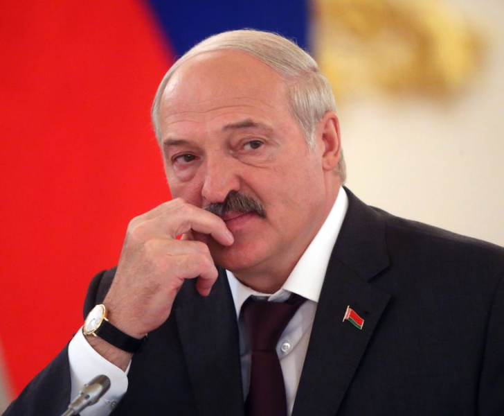 Tres razones son posibles: Feygin sugirió eso con Lukashenka