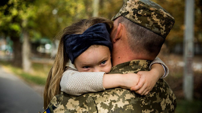 Se incrementarán las vacaciones para los militares: Rada apoyó el proyecto de ley