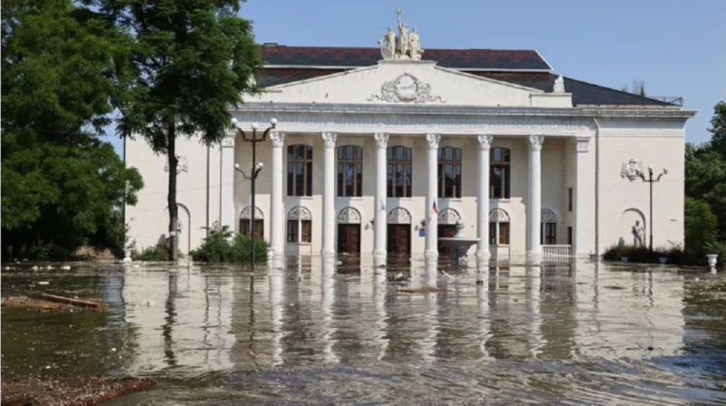 Parte de los distritos de Novaya Kakhovka bajo el agua: cuál es la situación en la ciudad ocupada ahora 