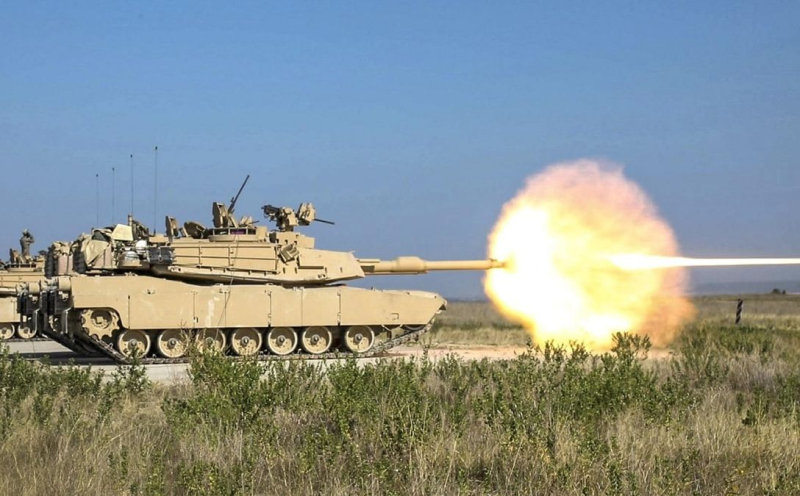 Ucranianos estudian los tanques Abrams: el Pentágono ha anunciado fechas de graduación