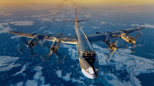 Puede llevar hasta seis misiles: lo que se sabe del bombardero ruso Tu-95