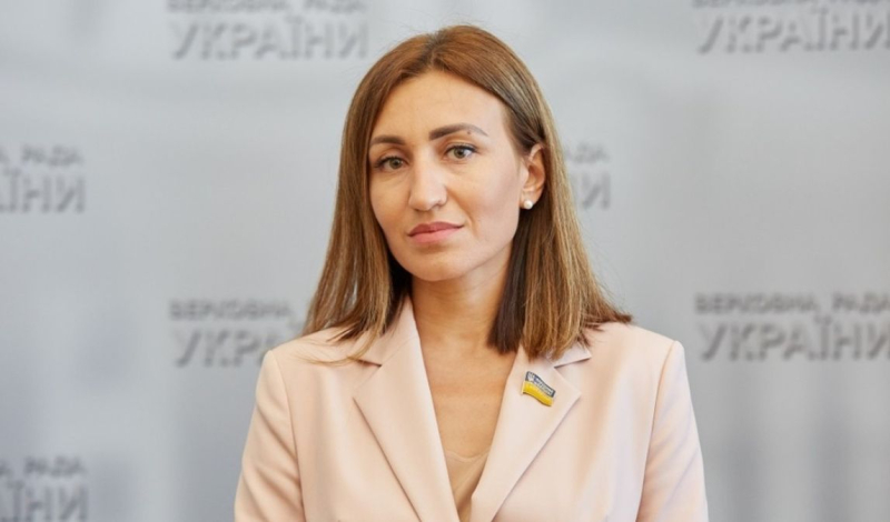 La diputada popular de la Oposición Plataforma por la Vida Tatyana Plachkova renunció