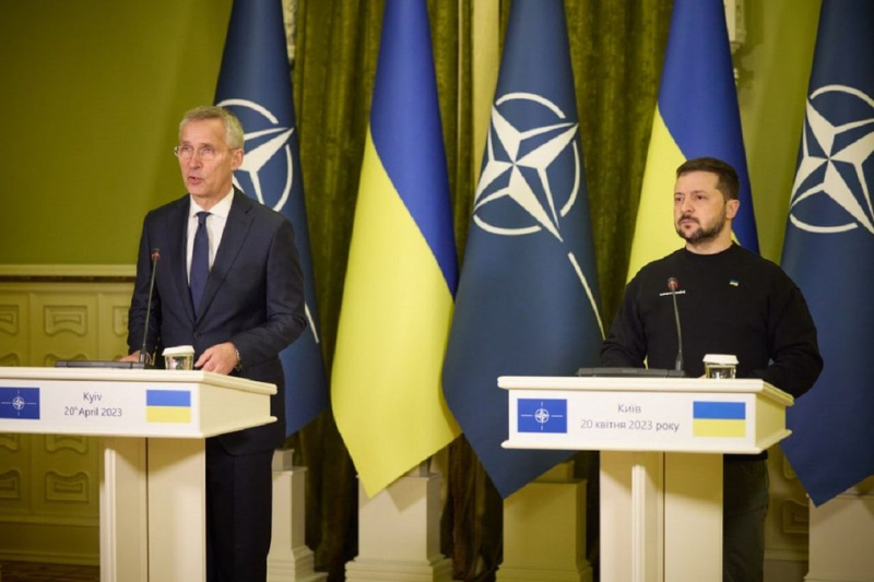 Zelensky y Stoltenberg celebran una conferencia de prensa conjunta