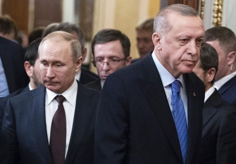 Putin abandonó a Erdogan, – Davydyuk nombró la verdadera razón del regreso de los comandantes de Azov