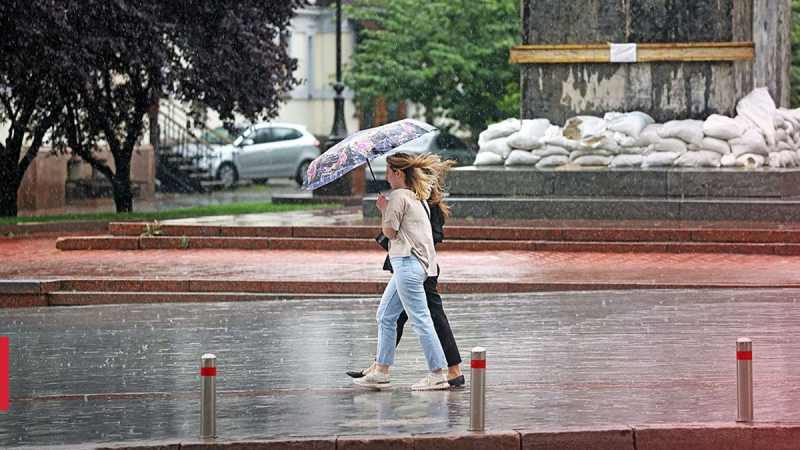 Kiev nuevamente cubierta de granizo: foto y video