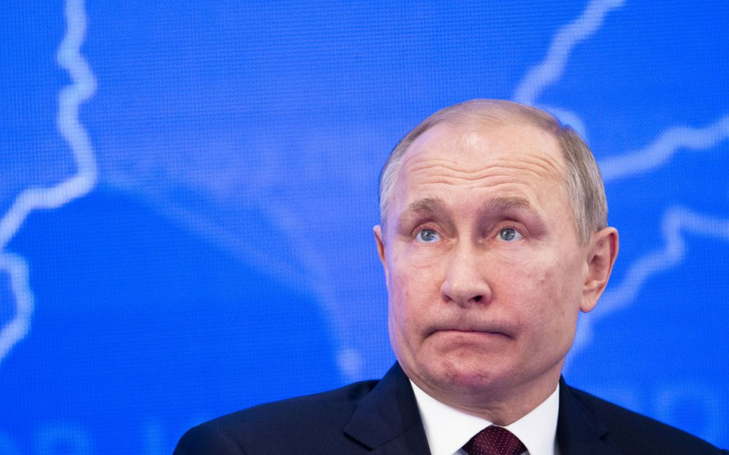 Profunda crisis económica y el cofre militar vacío de Putin: lo que le espera a Rusia